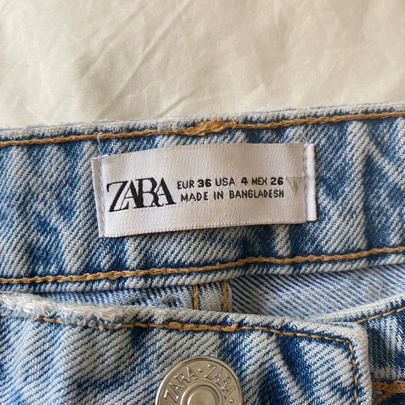 Zara mom fit jeans - Picture 3 of 4